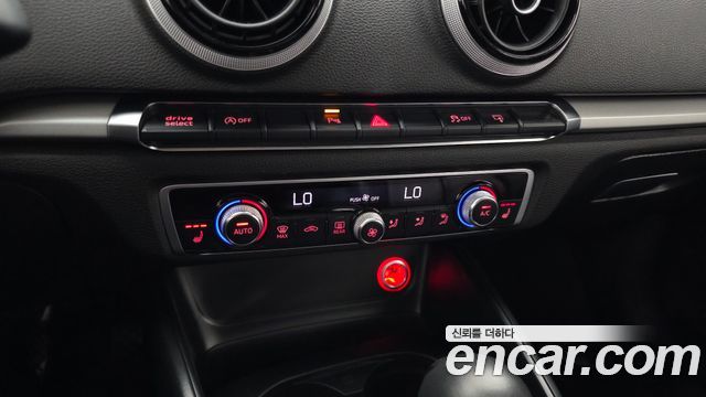 Audi A3 35 TDI Dynamic 8V 2016 — фото 22