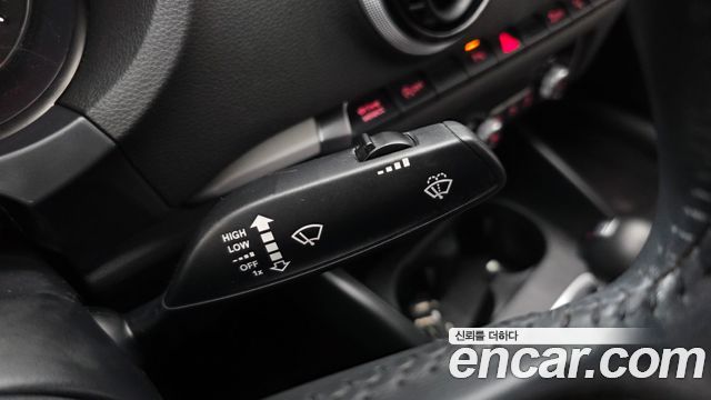 Audi A3 35 TDI Dynamic 8V 2016 — фото 23