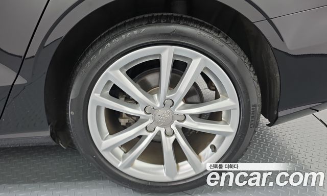 Audi A3 35 TDI Dynamic 8V 2016 — фото 27