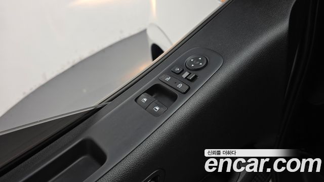 Hyundai Staria Cargo 3-Seater Smart 2022 — фото 17