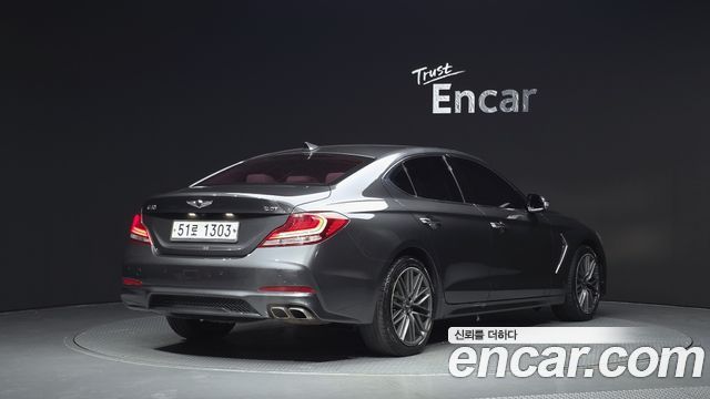 Genesis G70 2.0T Supreme 2018 — фото 2