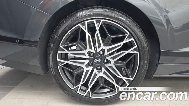 Hyundai Grandeur (GN7) 2,5 Gasoline 2WD Exclusive 2023 — фото 5