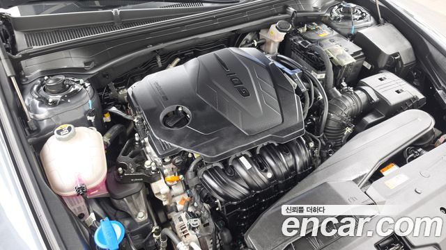 Hyundai Grandeur (GN7) 2,5 Gasoline 2WD Exclusive 2023 — фото 6