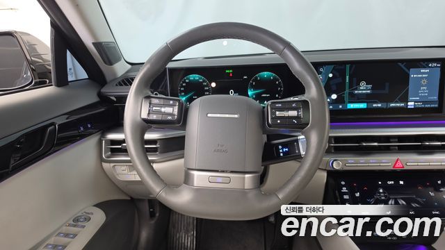 Hyundai Grandeur (GN7) 2,5 Gasoline 2WD Exclusive 2023 — фото 13