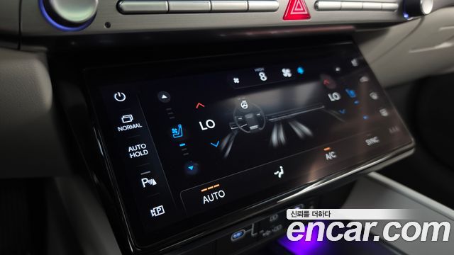 Hyundai Grandeur (GN7) 2,5 Gasoline 2WD Exclusive 2023 — фото 34