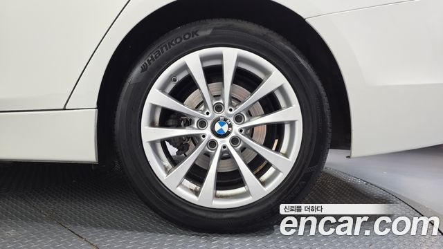 BMW 3 Series (F30) 320d xDrive 2018 — фото 27