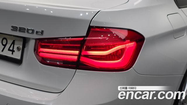 BMW 3 Series (F30) 320d xDrive 2018 — фото 29
