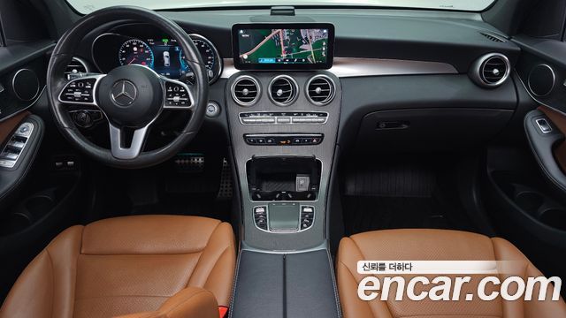 Mercedes-Benz GLC-Class (X253) GLC300e 4MATIC Coupe 2021 — фото 7