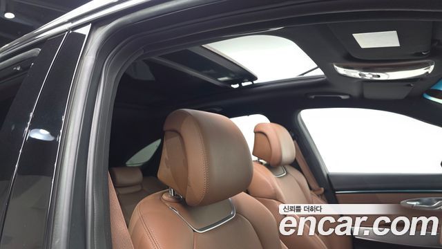 Genesis GV70 2.5T Gasoline AWD 2025 — фото 17