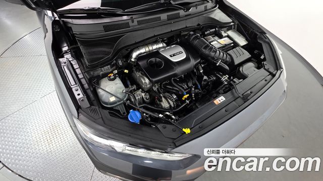 Hyundai Kona 1.6 Turbo 2WD Modern Choice 2020 — фото 6