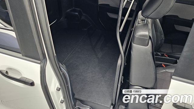 Kia Ray Van 2-Seater Prestige 2023 — фото 12