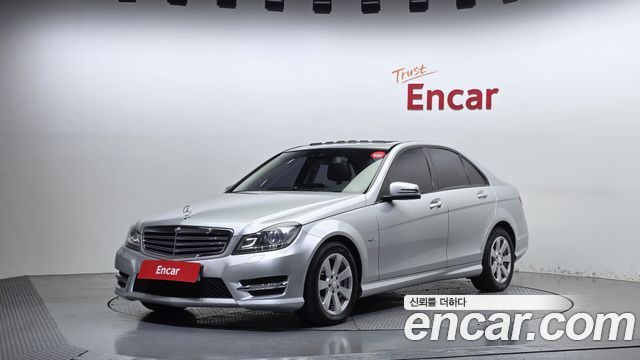Mercedes-Benz C-Class (W204) C200 CGI