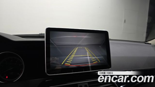 Mercedes-Benz C-Class (W204) C200 CGI 2012 — фото 15