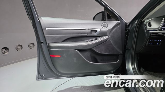 Hyundai Sonata (DN8) 2.0 Premium Plus 2023 — фото 24