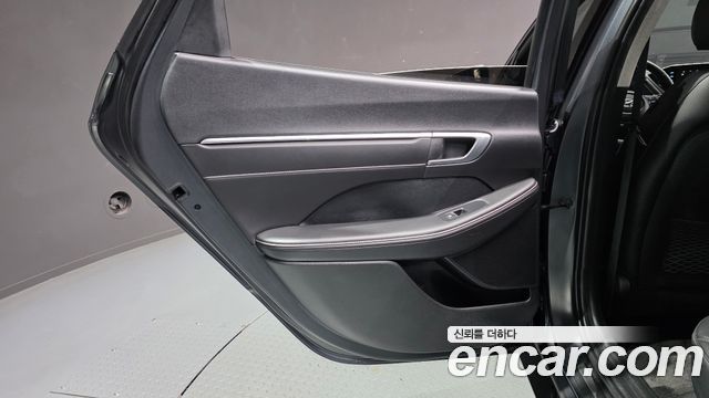 Hyundai Sonata (DN8) 2.0 Premium Plus 2023 — фото 25