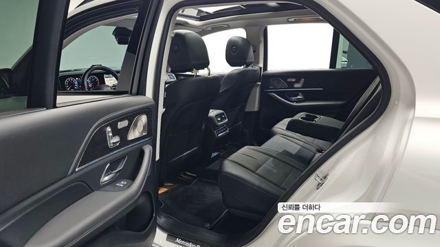 Mercedes-Benz GLE-Class (W167) GLE450 4MATIC AMG Line 2026 — фото 12
