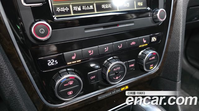 Volkswagen Passat 1.8 TSI B7 2015 — фото 17