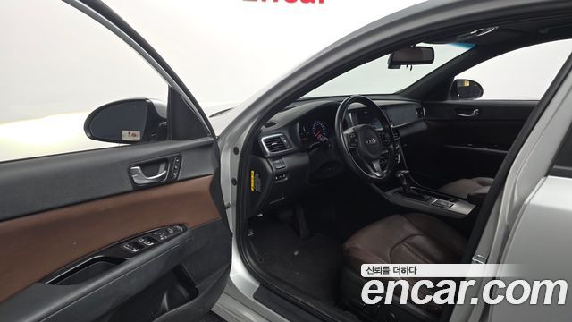 Kia K5 (II) 2.0 MX Noblesse 2017 — фото 10