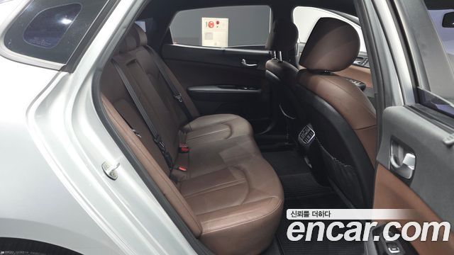 Kia K5 (II) 2.0 MX Noblesse 2017 — фото 12