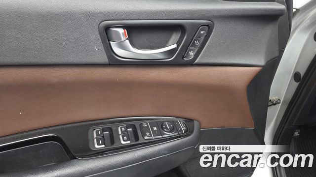 Kia K5 (II) 2.0 MX Noblesse 2017 — фото 19