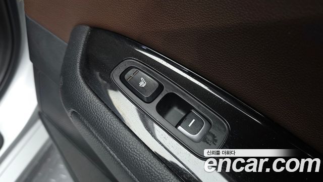 Kia K5 (II) 2.0 MX Noblesse 2017 — фото 20