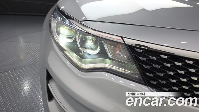 Kia K5 (II) 2.0 MX Noblesse 2017 — фото 22
