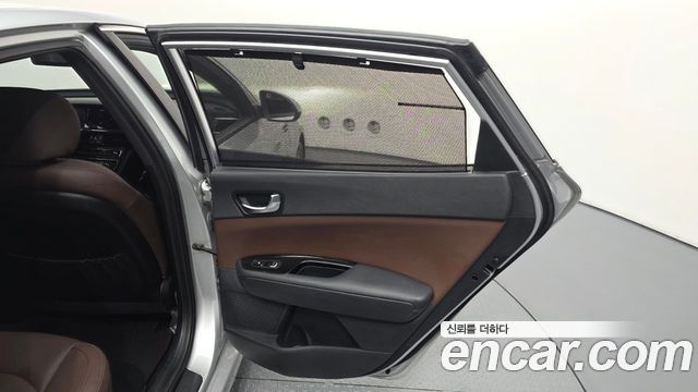 Kia K5 (II) 2.0 MX Noblesse 2017 — фото 25