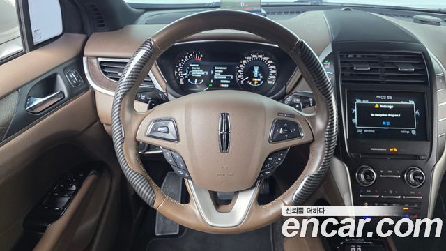 Lincoln MKC 2.0 AWD 2017 — фото 17