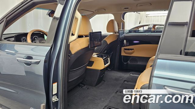 Kia Carnival (IV) Gasoline 7-Seater Signature 2022 — фото 16