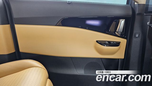 Kia Carnival (IV) Gasoline 7-Seater Signature 2022 — фото 31
