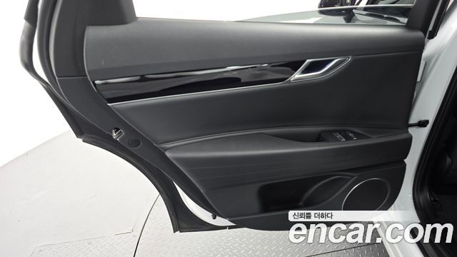 Genesis G80 (RG3) Gasoline 2.5 Turbo 2WD 2022 — фото 25