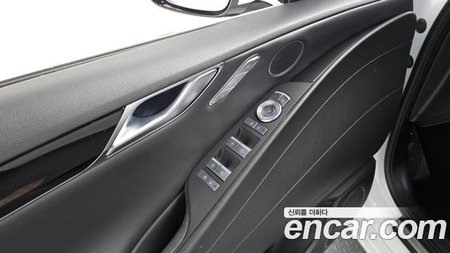 Genesis G80 (RG3) Gasoline 2.5 Turbo 2WD 2022 — фото 30