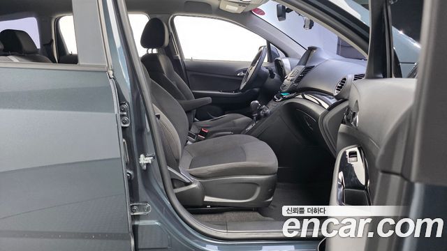 Chevrolet Orlando 1.6 Diesel LT Convenience 2018 — фото 11