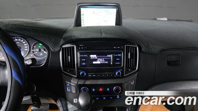 Hyundai Grand Starex Van 5-Seater Modern 2020 — фото 14