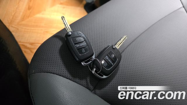 Hyundai Grand Starex Van 5-Seater Modern 2020 — фото 20