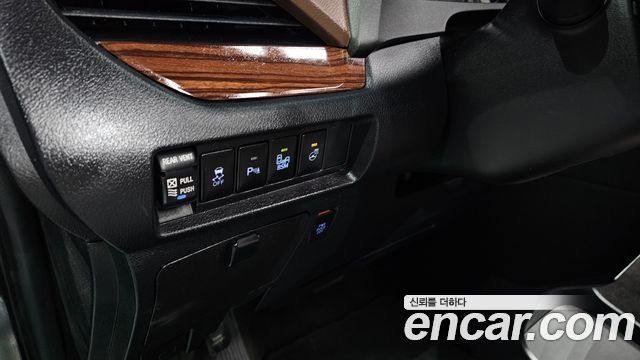Toyota Sienna 3.5 AWD 2015 — фото 22