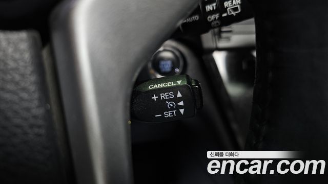 Toyota Sienna 3.5 AWD 2015 — фото 42