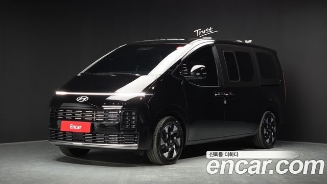 Hyundai Staria HEV 1.6T Lounge 9-Seater Inspiration 2026 — фото 1