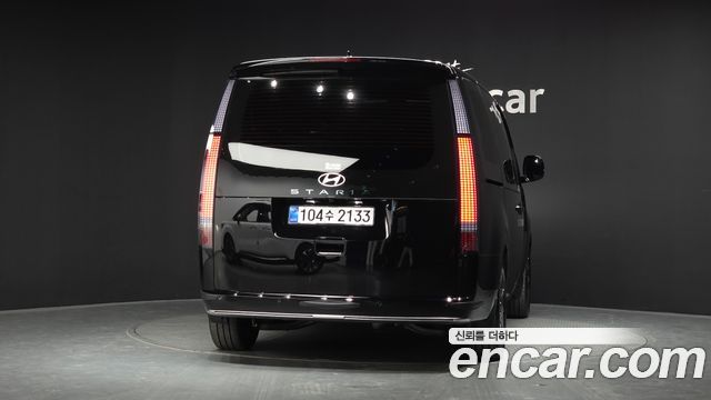 Hyundai Staria HEV 1.6T Lounge 9-Seater Inspiration 2026 — фото 4
