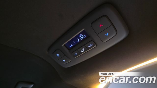 Hyundai Staria HEV 1.6T Lounge 9-Seater Inspiration 2026 — фото 18
