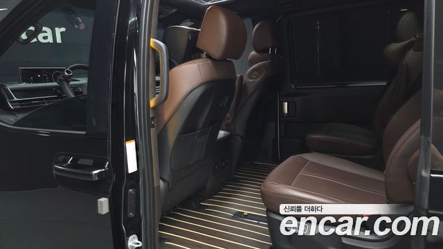 Hyundai Staria HEV 1.6T Lounge 9-Seater Inspiration 2026 — фото 26