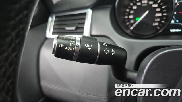 Land Rover Discovery Sport 2.0 TD4 SE (150PS) 2019 — фото 17
