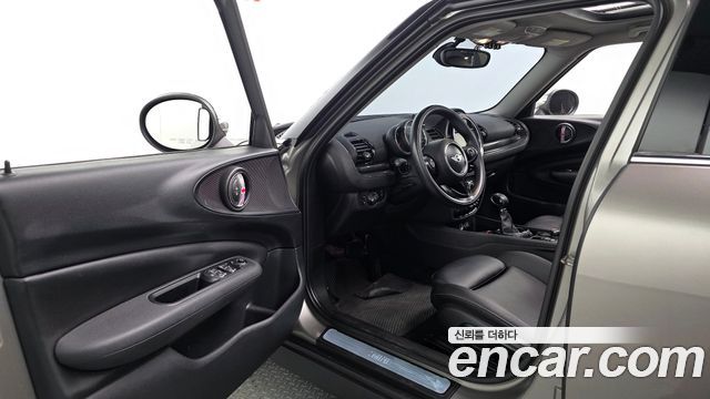 MINI Cooper D Clubman Standard 2nd 2018 — фото 10