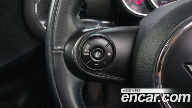 MINI Cooper D Clubman Standard 2nd 2018 — фото 21