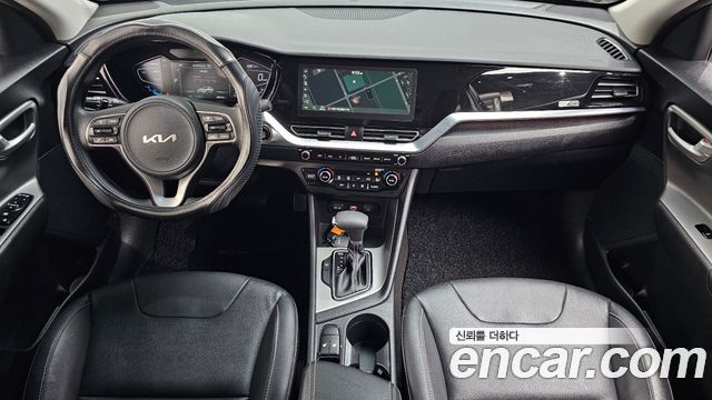 Kia Niro 1.6 HEV Trendy 2022 — фото 7
