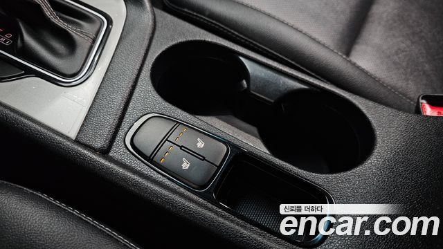 Kia Niro 1.6 HEV Trendy 2022 — фото 16