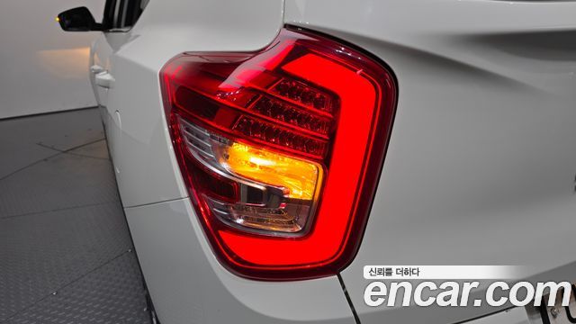 KG Mobility (SsangYong) Tivoli Air 1.6 IX 2WD 2017 — фото 23