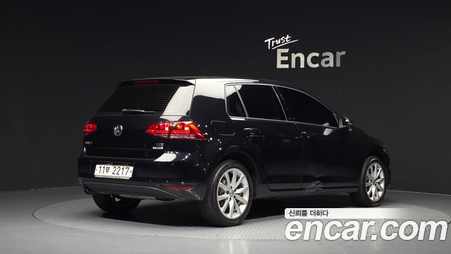 Volkswagen Golf (VII) 1.6 TDI 2015 — фото 2