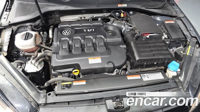 Volkswagen Golf (VII) 1.6 TDI 2015 — фото 6