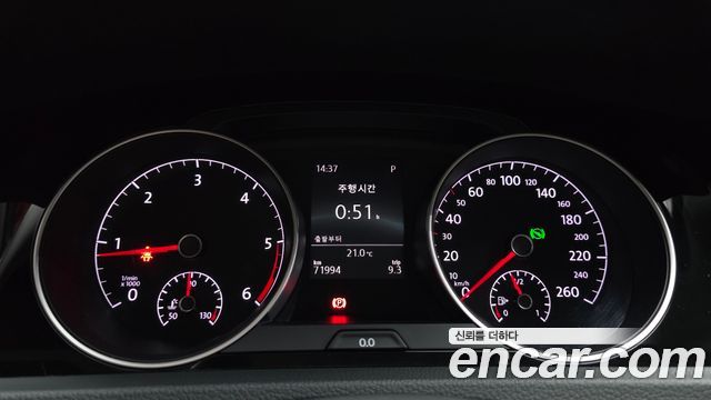 Volkswagen Golf (VII) 1.6 TDI 2015 — фото 8